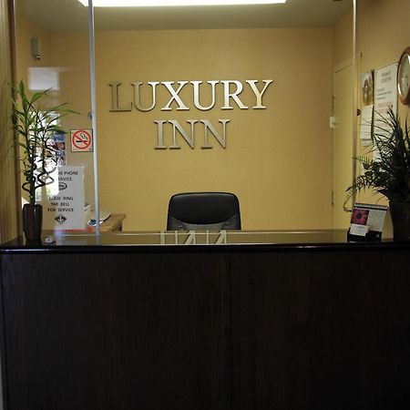Luxury Inn Collingwood Bagian luar foto