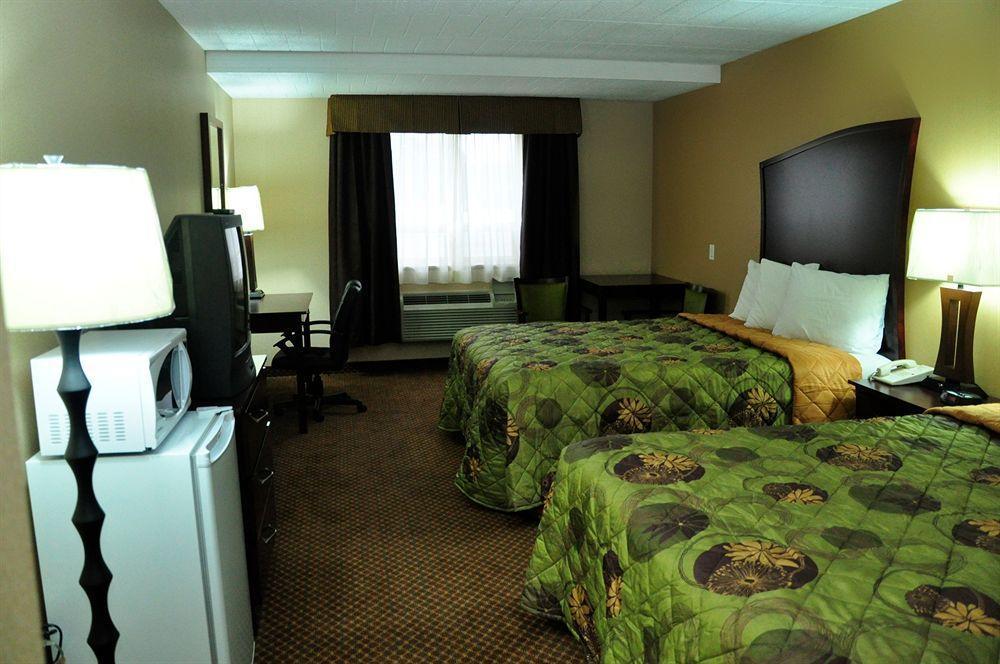 Luxury Inn Collingwood Bagian luar foto