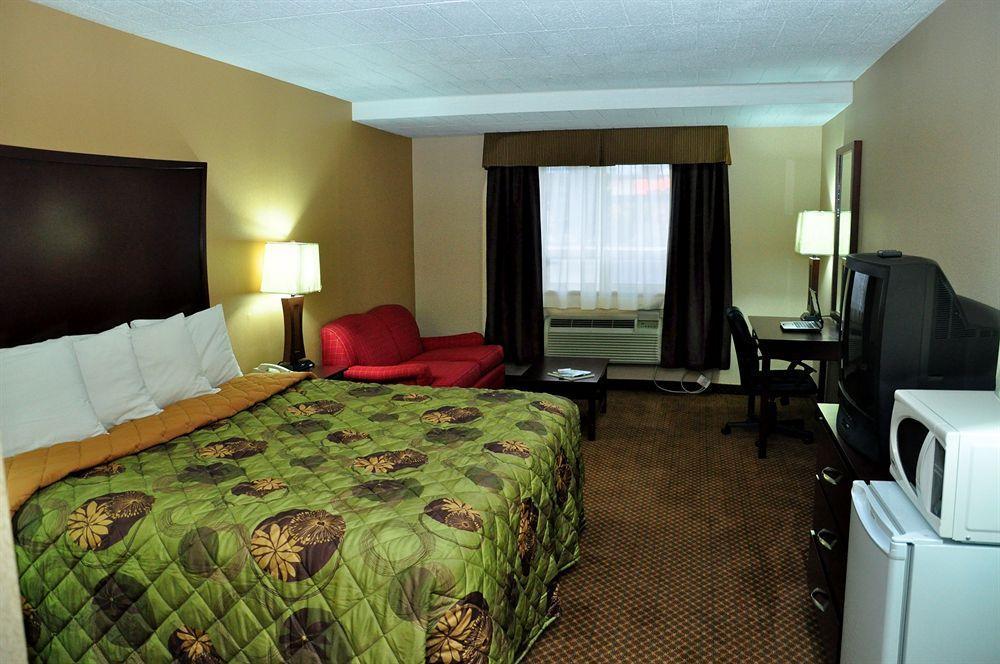 Luxury Inn Collingwood Bagian luar foto