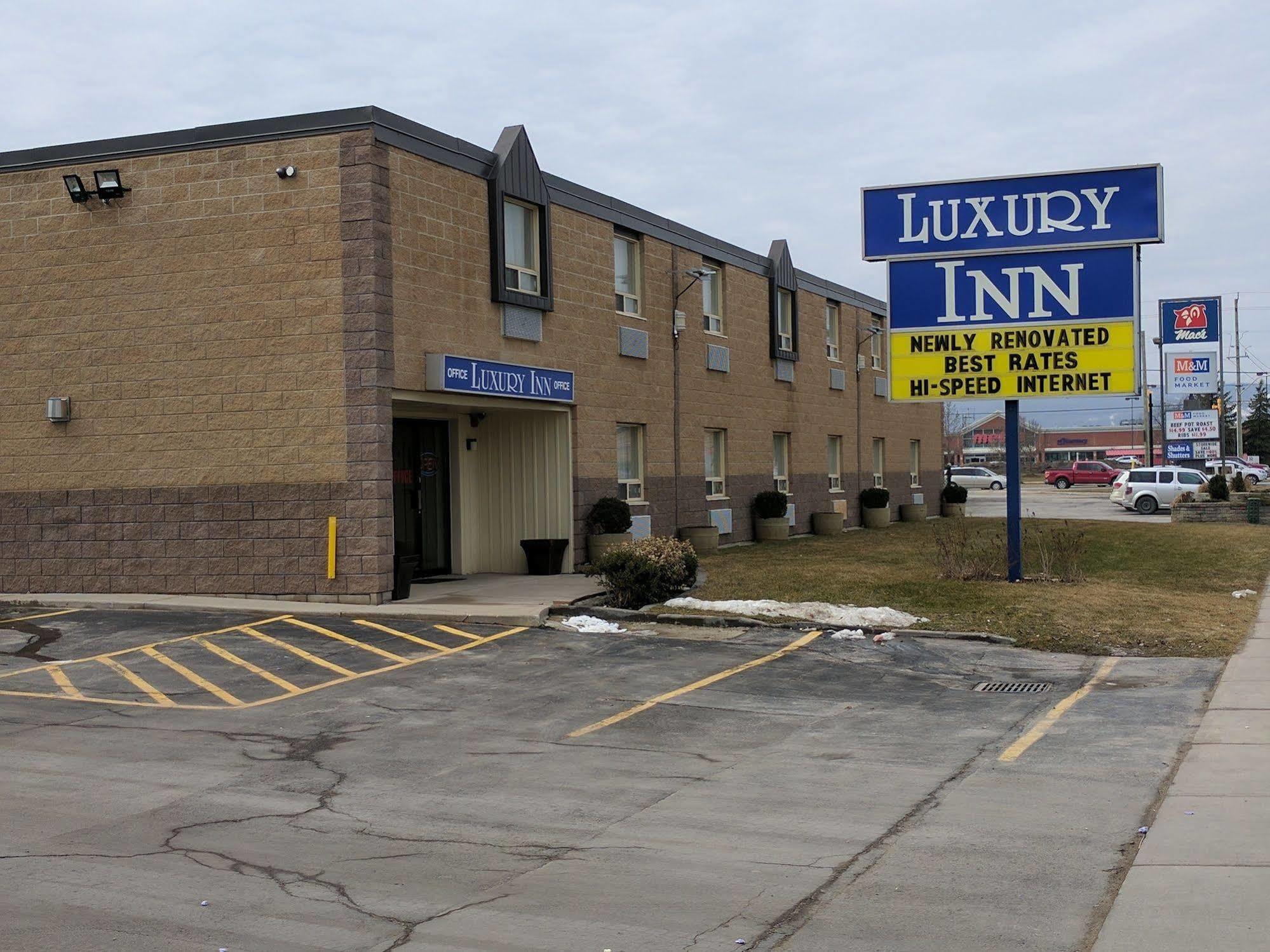 Luxury Inn Collingwood Bagian luar foto